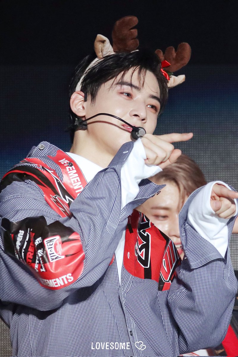 happy_young0330's tweet photo. 신난 차밤비  ✧(•́⌄•́๑)و ✧

-`♡´-      
       ٩꒰｡•◡•｡꒱۶
                ლ(･ω･*ლ)
                    
#차은우 #CHAEUNWOO https://t.co/gz2UUk3Nz6