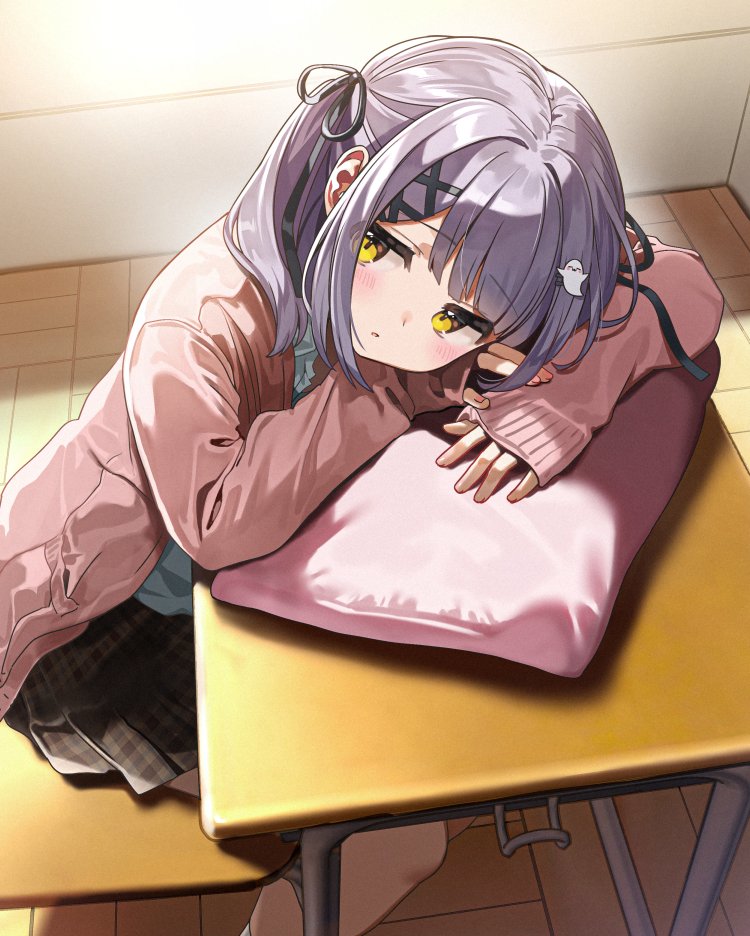 となりの席の紫宮さん
「……授業おわったら起こしてー……」　#るなぱれっと