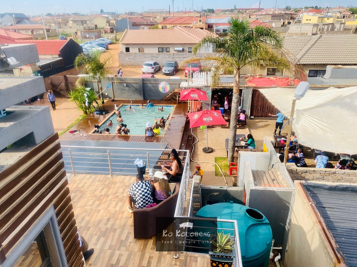 Ko Kolobeng tweet media