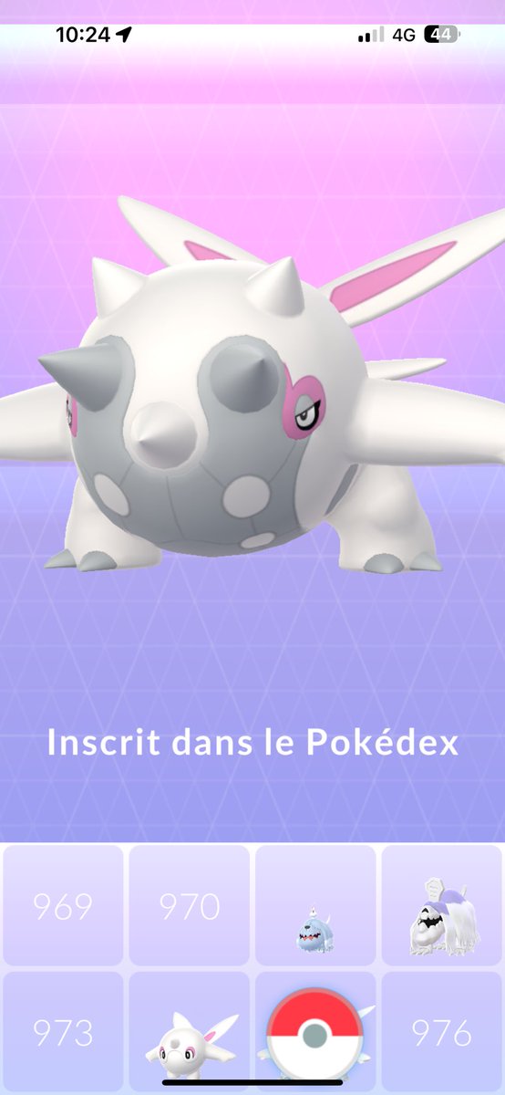 zdak67's tweet image. Time to met some new friends into #PokemonGO!🥰Also, this preview Wyrdeer allow me to unlock a new golden medal!🤩Thanks to @Steveweng34 for the invite! 🙏🏼#PokemonGOfriends #NewPokemon