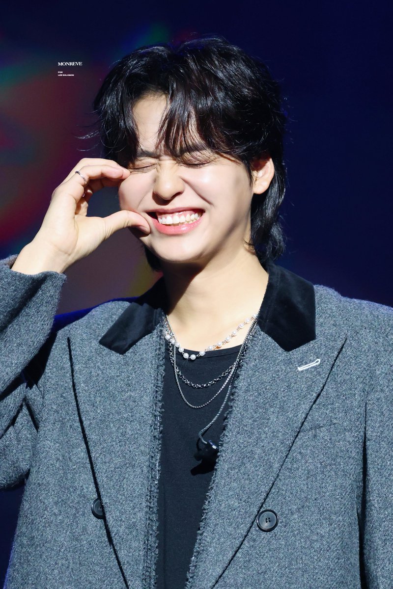 monreve0814's tweet photo. 231217 볼핱흩 #이솔로몬 https://t.co/E0w09LeSEf