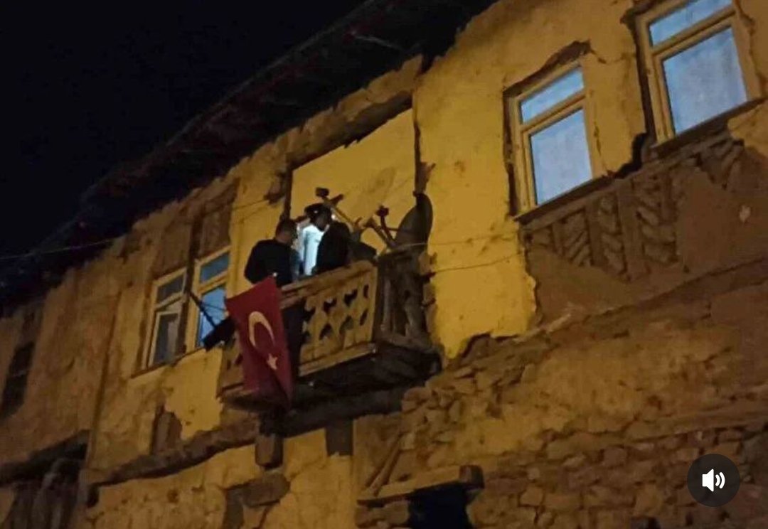 Milletimizin başı sağolsun.

#ArananElemanStajyerÇıraktır