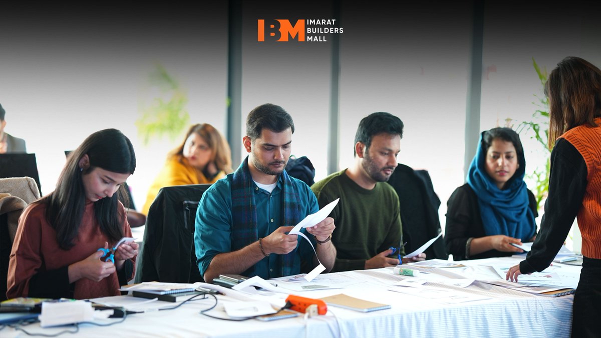 ImaratMall's tweet photo. "The Fundamentals of Interior Design"
Happening now at Imarat Builders Mall.
Location Map: https://t.co/0qSsRuYgLb
#imaratbuildersmall #imaratdesignstudio #imarat #imaratgroup #interiordesign #interiordesignworkshop https://t.co/yAuEtkxrja