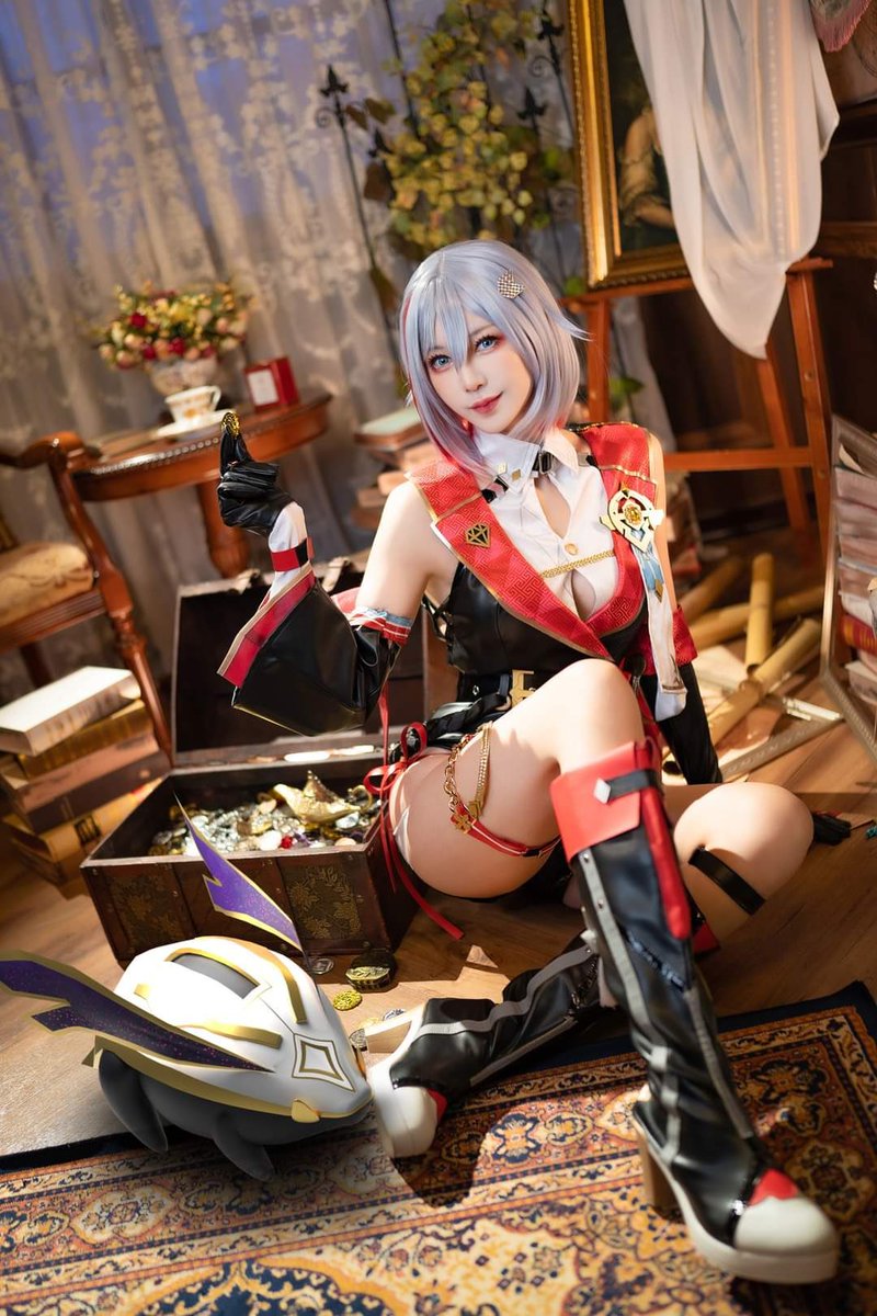 genkocosint's tweet photo. はい! トパーズです~
#崩壊スターレイル #HonkaiStarRail #トパーズ #Topaz #cosplay #coser #Genko https://t.co/2LxWTfKK4n