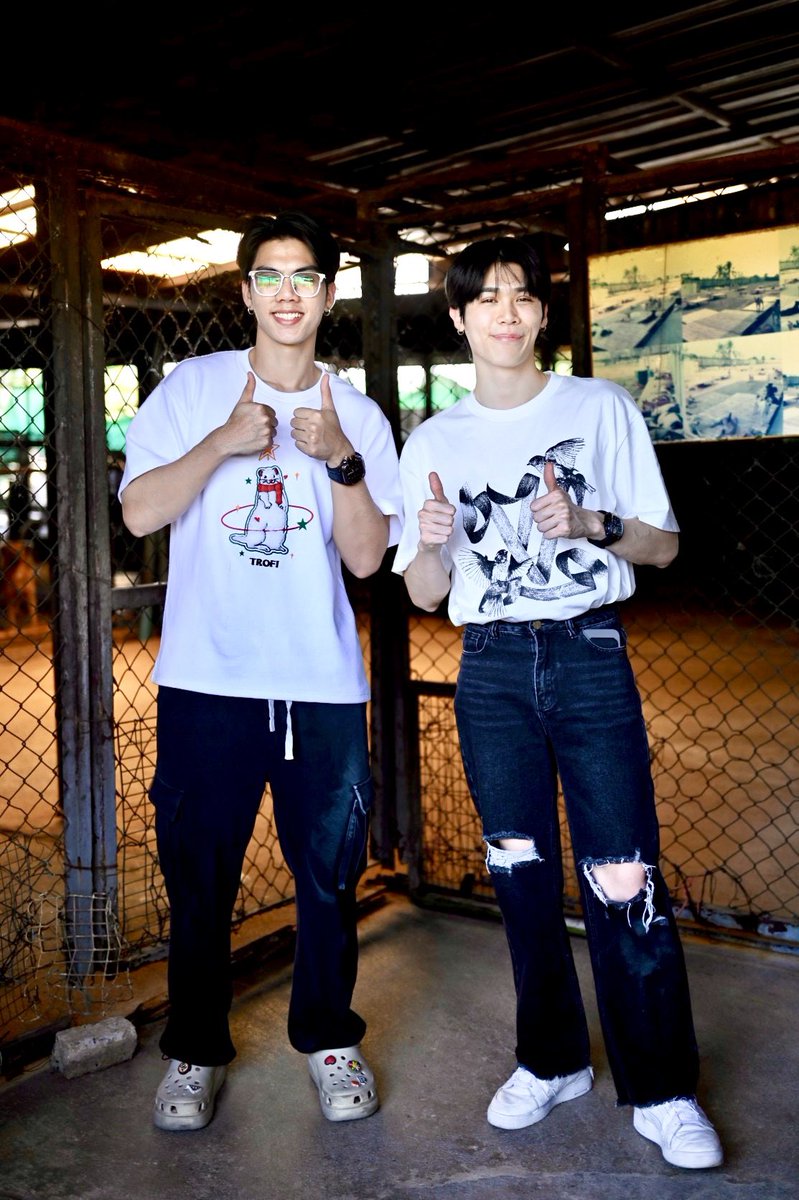 PeatwasuOfc's tweet photo. “อิ่มบุญ”ไปด้วยกัน🥰
ขอบคุณทุกคนมากนะคะ 

#เบบี้ฟีทชวนฟอร์ดพีททำบุญ
#Peatwasu 
#Captainpeat 
#Babyfeat https://t.co/xjG5hZCPYI
