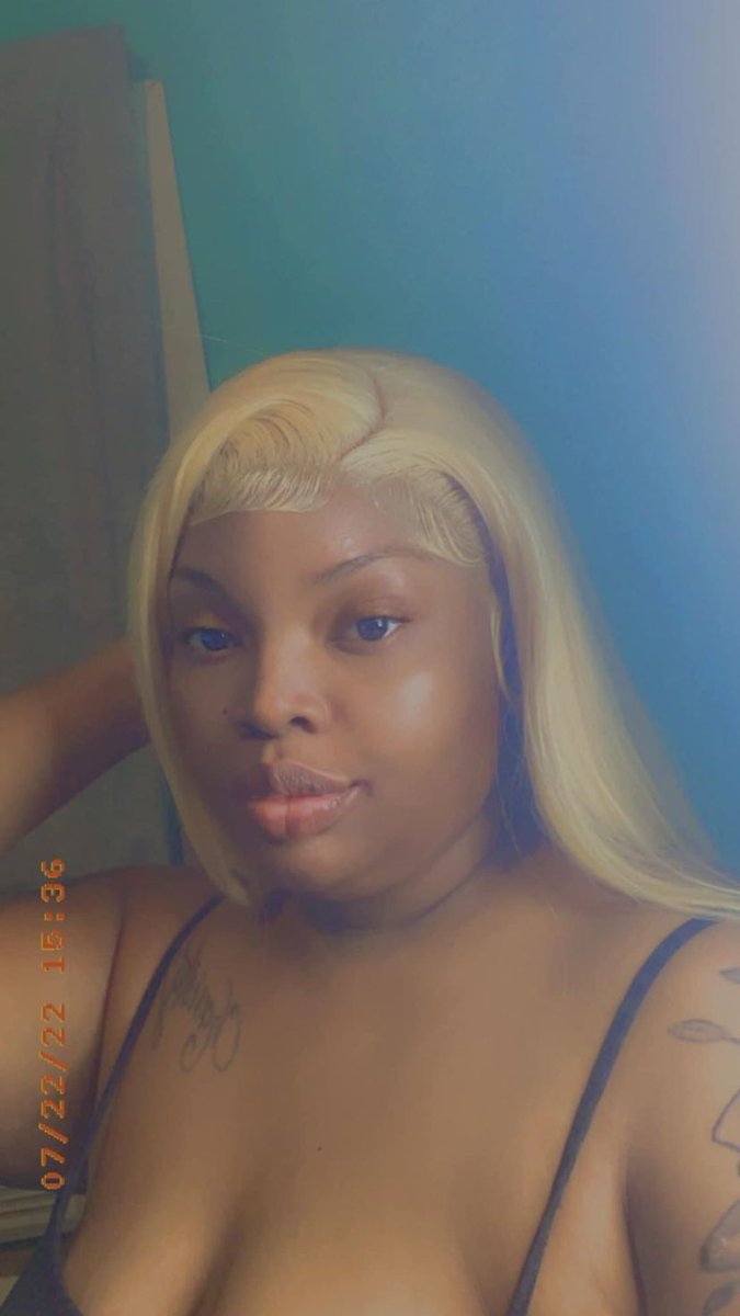 thaaaaaadonn's tweet photo. blondes havve more fun ๐
#oldphoto
#whatlace https://t.co/tJNks76KOZ