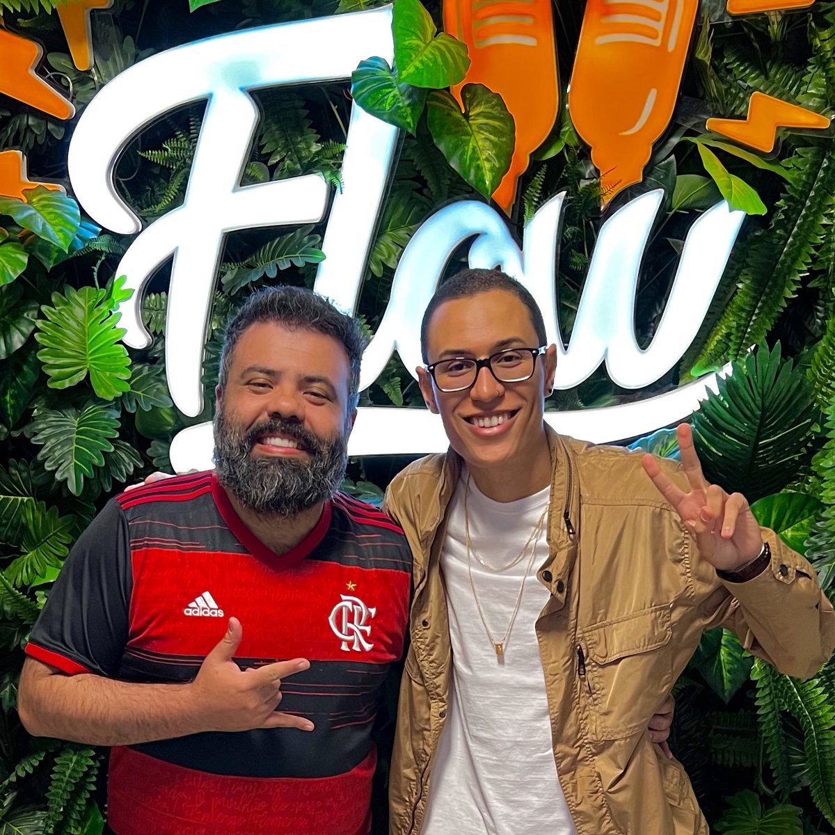 kimpaim's tweet photo. @iguinho3k Por que você não citou a choquei?

Seu covarde. O Flow virou mesmo um puxadinho da Globo? https://t.co/MXl0ttQkwZ