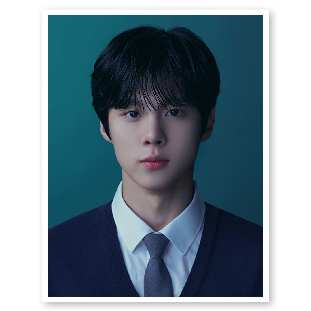 ws_nia2089's tweet photo. 유일고 2학년 3반 
준희 증명사진

https://t.co/RkMXpxoYMS

#김우석 #KIMWOOSEOK #밤이되었습니다 https://t.co/ve1GpQShId