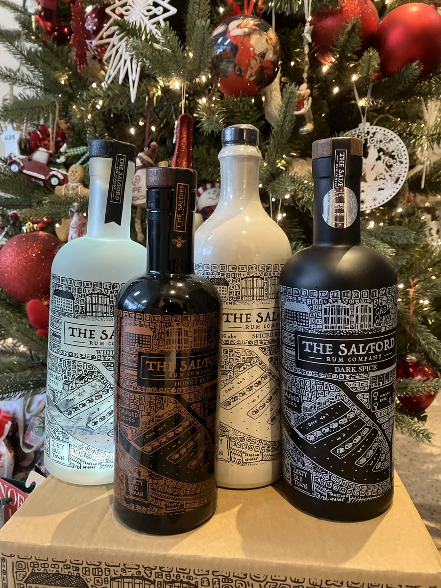 PeterTa75875224's tweet image. Looking for that last minute Xmas gift???    DM for further details.  #premiumrum #highendrum