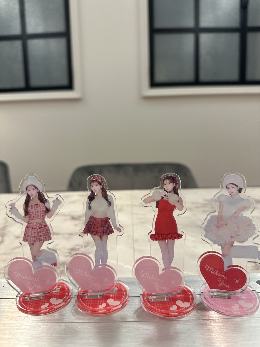 明日はクリスマスイベント🎄🤍

みんなに会えるの楽しみにしてます🥹

女性も男性もおひとり様も
どなた様もぜひ遊びに来てください🩷

グッズで販売するアクスタだよ👩🏼
ゲットしてねぇぇ🌙

▼参加チケットはこちら🎟️
https://t.co/fgkTMsWyh0 https://t.co/JYYBKUA5Ja
