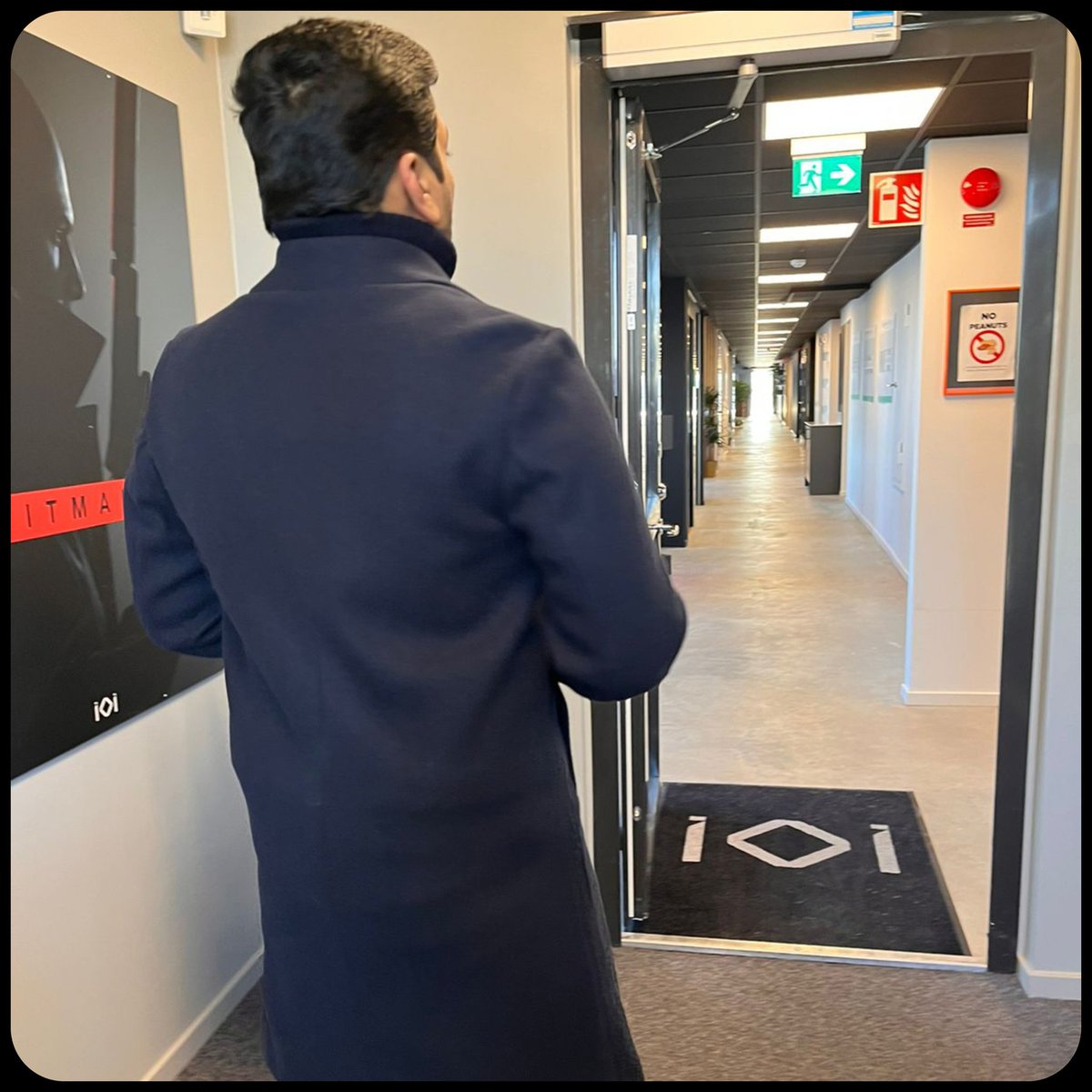 Little Red Zombies tweet media