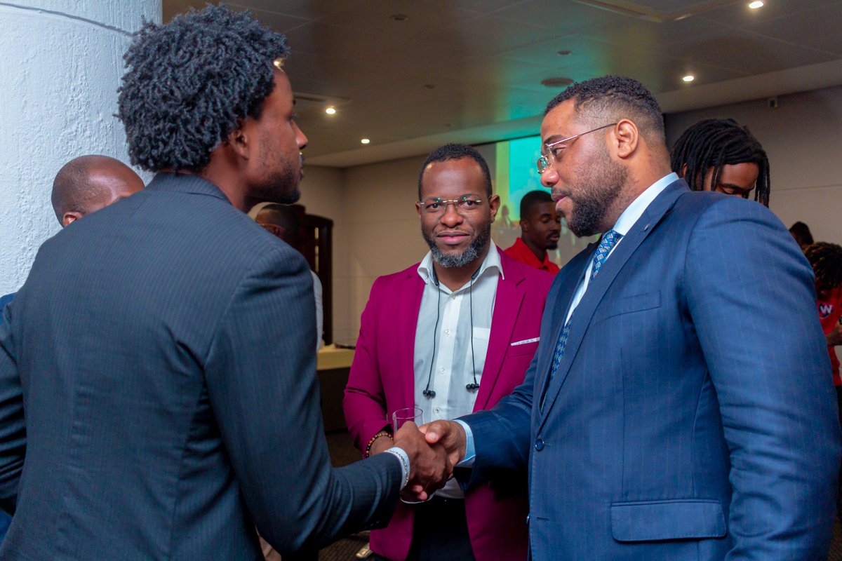 Estúdio Spades tweet media