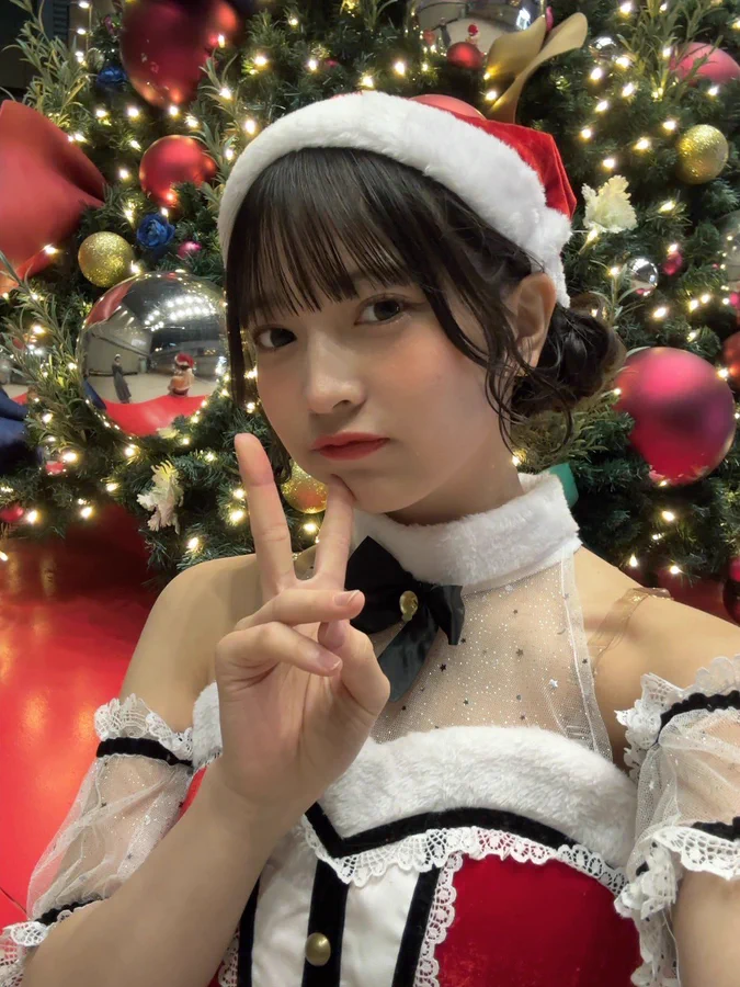 Asian girl Christmas costume