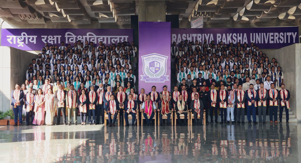 DrSJaishankar's tweet photo. Delighted to deliver the convocation address at the third convocation of Rashtriya Raksha University. 

This institution of National Importance is preparing young minds to address emerging challenges and build a Viksit Bharat in the Amrit Kaal. 

Best wishes to all those graduating today.