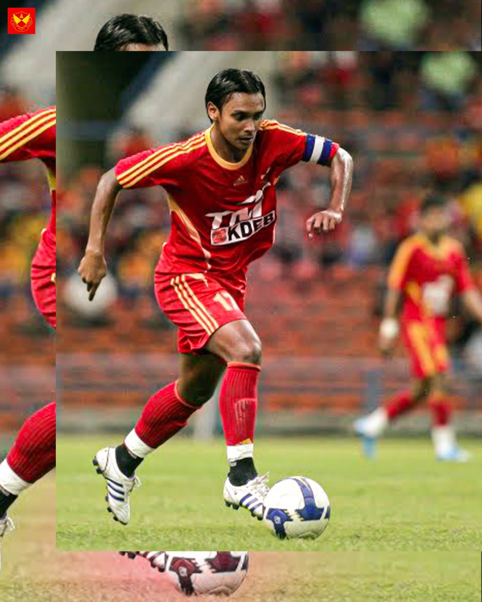 selangorfc's tweet photo. SELAMAT BERSARA AMRI YAHYAH!

Mohd Amri Yahyah merupakan salah seorang bekas pemain Selangor yang telah bermain selama 16 musim bersama #GergasiMerah (2001-2013 &amp; 2017-2019). 
Wak Am berjaya menjulang 11 piala sepanjang tempoh beliau berkhidmat bersama skuad Red Giants.

[1/2] https://t.co/F3H2GOIamg