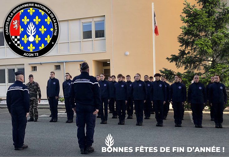 Acgn72's tweet photo. Belles fêtes de fin d’année 🇫🇷 🎄 
LCL (r) BIANCHI Virginie
COL (r) LARGY Sylvain
LCL (h) GREZANLE Gérard 
CEN (r) PARANT Joël
MAJ HUARD Eric
MAJ (r) LOUTRE Christophe
ADC (r) SILVA Antonio
ADJ (r) DODIER Samuel
ADJ (r) MILLIOT William
ESR (r) SLESAK Marion
ESR (r) POUSSE Julie https://t.co/dj0NtgoaHK
