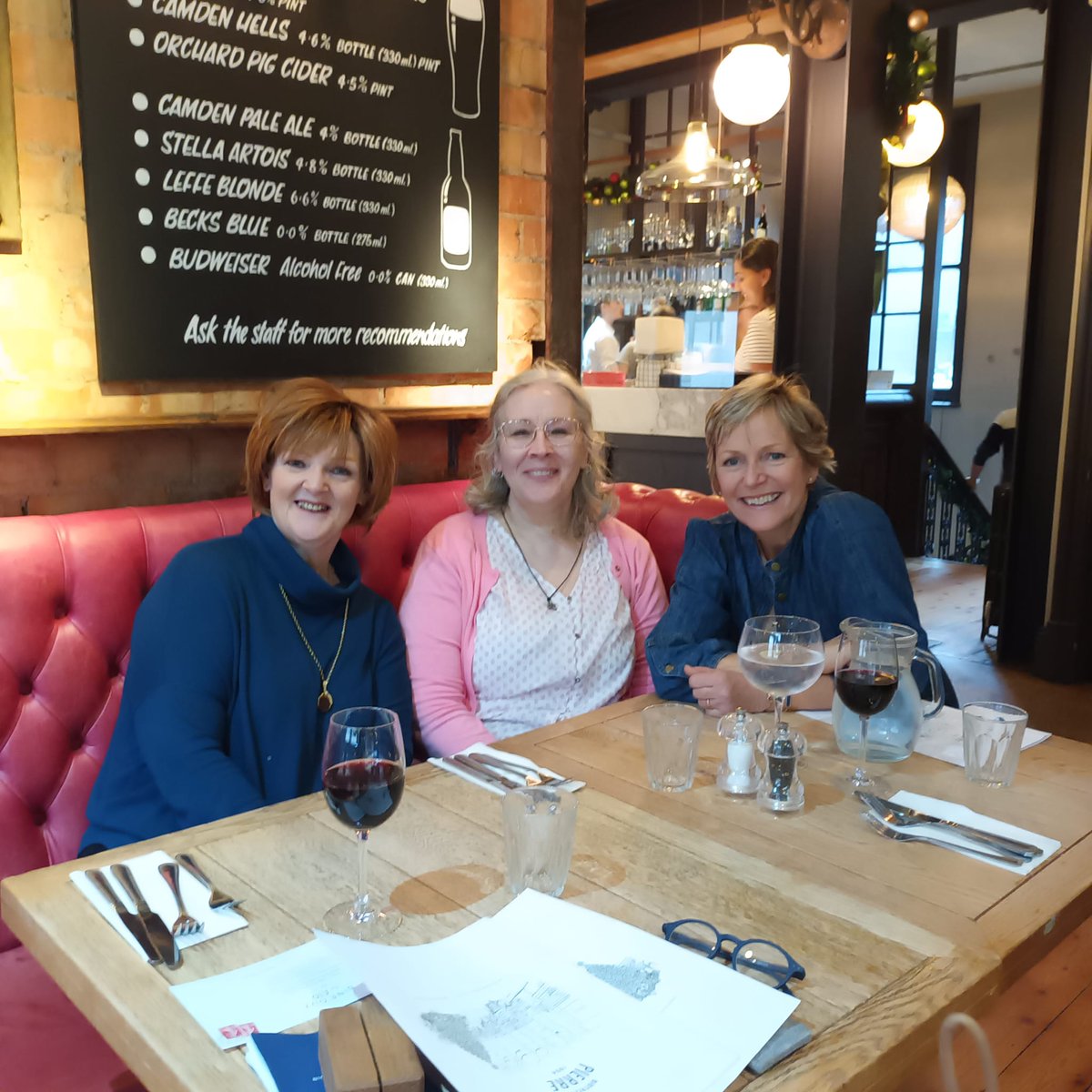 Fiona Robinson tweet media