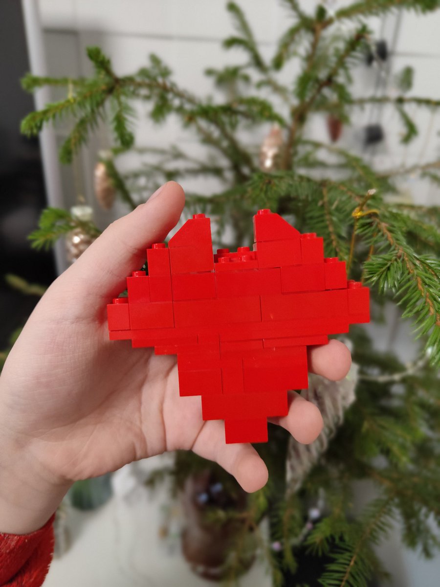 With love for every heart❤
#KeremBürsin  #LEGO  #BuildToGive