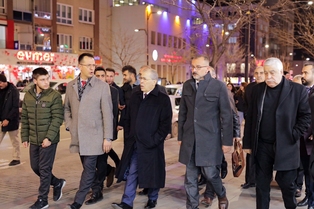 58mehmetceylan's tweet photo. Tüm Sivas halkına coşkulu ve güzel karşılamaları için teşekkür ediyorum. #BirlikteBaşaracağız

#MehmetCeylan #Sivas https://t.co/6ltWmBpnLC