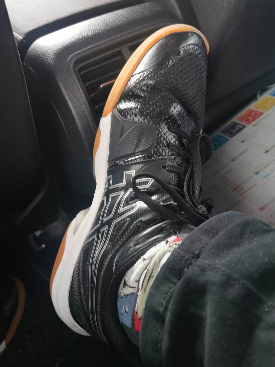 Actdomitopalpha's tweet photo. Viens lecher mes skets et raquer pour le boss ! Où sont les #moneyslaves, les vrais... Pas les sous merdes qui font genre !
#findom #moneyslave #geld
#bastard https://t.co/HRyUHwF4cu