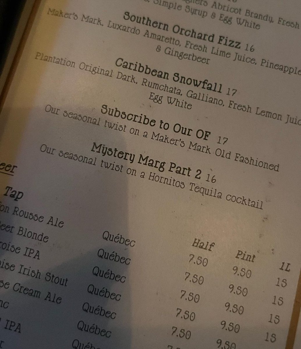 Jasmine44055's tweet photo. A cool drink in the wild 😜 https://t.co/5w4DSvXNVP