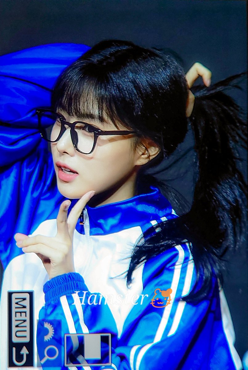 hamster705's tweet photo. 231223　Ⅴ

#강혜원 #Kanghyewon https://t.co/v7YXhXex04