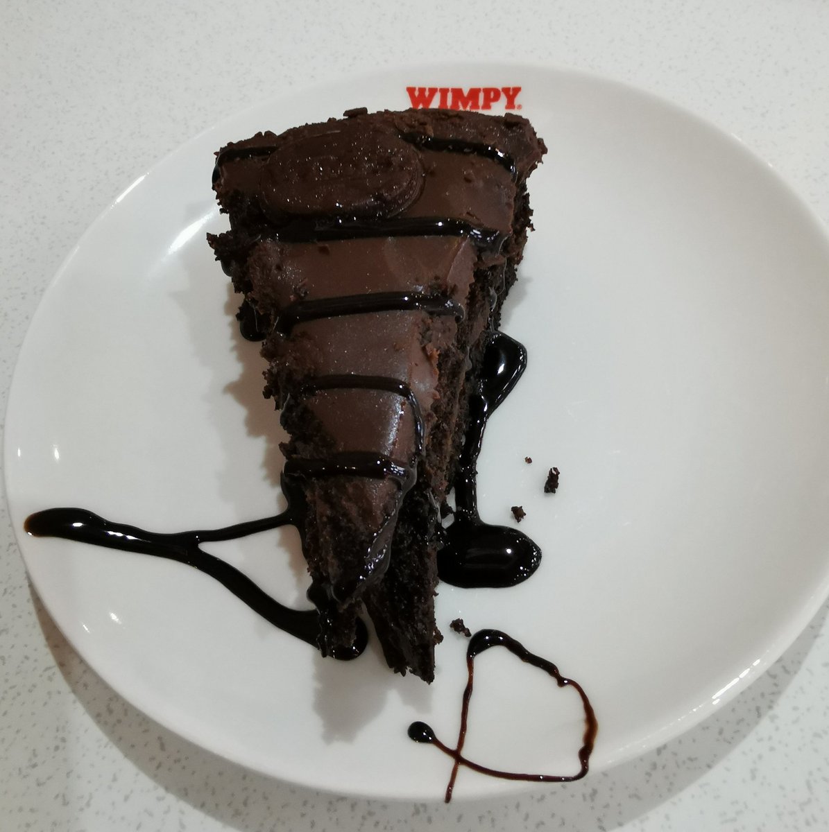 JasonduPreez13's tweet photo. Perfect way to kick of this Saturday.
@wimpy_sa #chocolate #cake #wimpysa #wimpy https://t.co/YG8ikJP1Ta