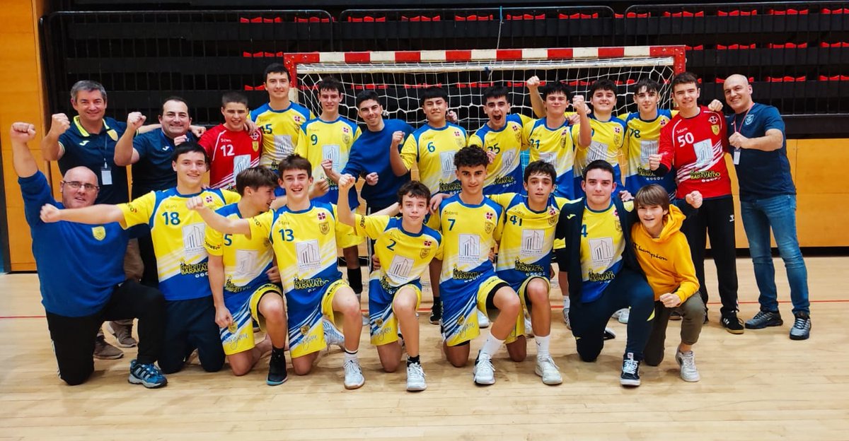 Espectacular primera fase de nuestro cadete de Liga Vasca, matemáticamente primeros a falta de una jornada 💪
A seguir trabajando 💪💛💙
#harrobia #cantera #MasFuertesQueNunca #Barakaldo #vamosBaraka #goazenBaraka