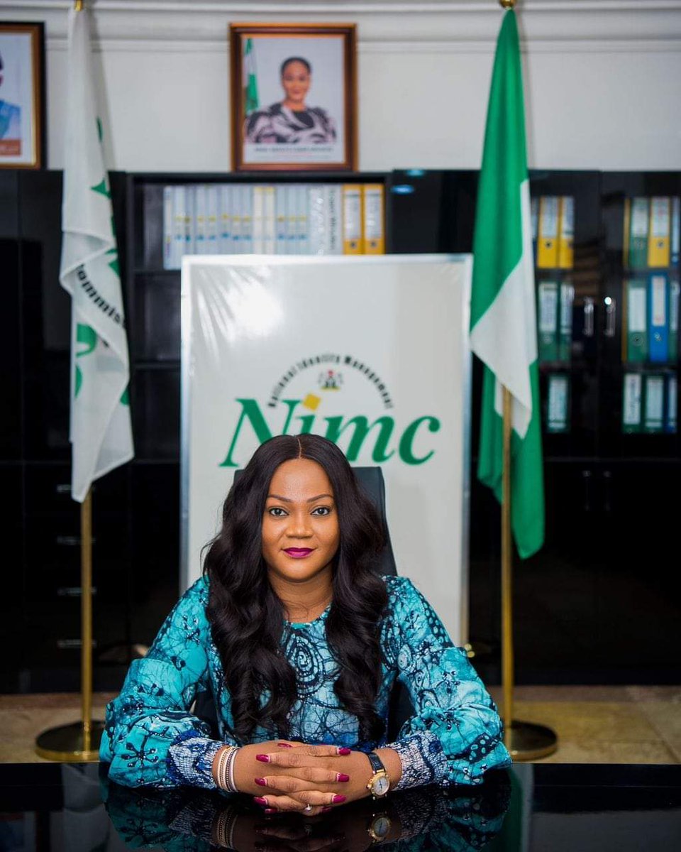 BMB1_Official's tweet image. Flash: The Revolutionizing identity registration in Nigeria, @EngrAbisoye Coker-Odusote's strategic restructuring and tech integration at @nimc_ng cut waiting times and boost efficiency. Say goodbye to long queues! #NIMC #Innovation