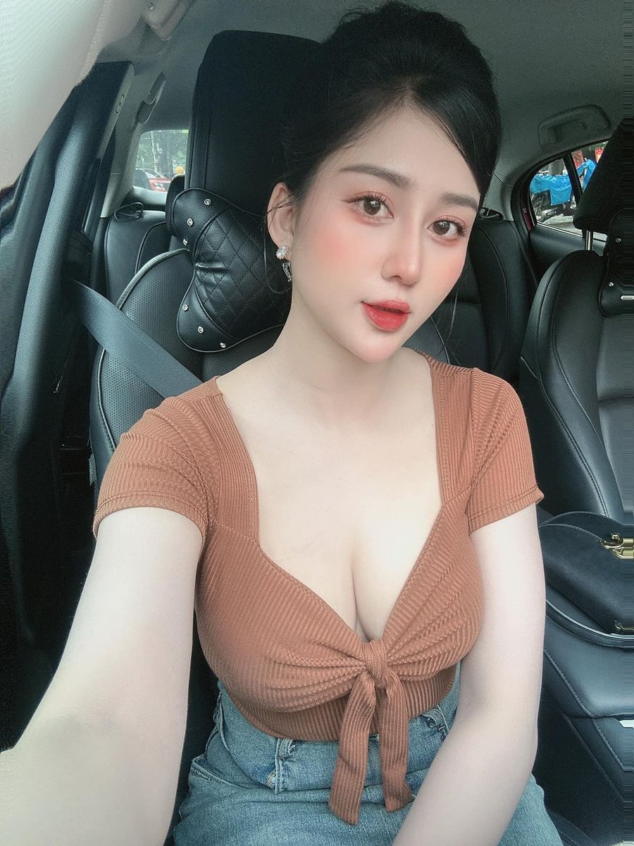 populace photoelectron
Tôi là một cô gái vui vẻ và năng động, muốn tìm một người bạn nam đặc biệt để cùng nhau trải nghiệm thế giới.