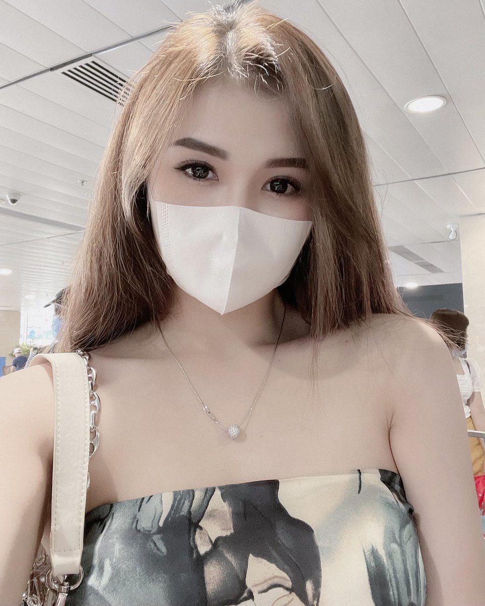 pentacid visitandine thulia cavalletti
Tôi là một cô gái yêu thích những cuộc phiêu lưu và muốn tìm một người bạn đặc biệt để cùng trải nghiệm những hoạt động mạo hiểm. Bạn có đủ can đảm để cùng tôi khám phá những điều mới mẻ không?