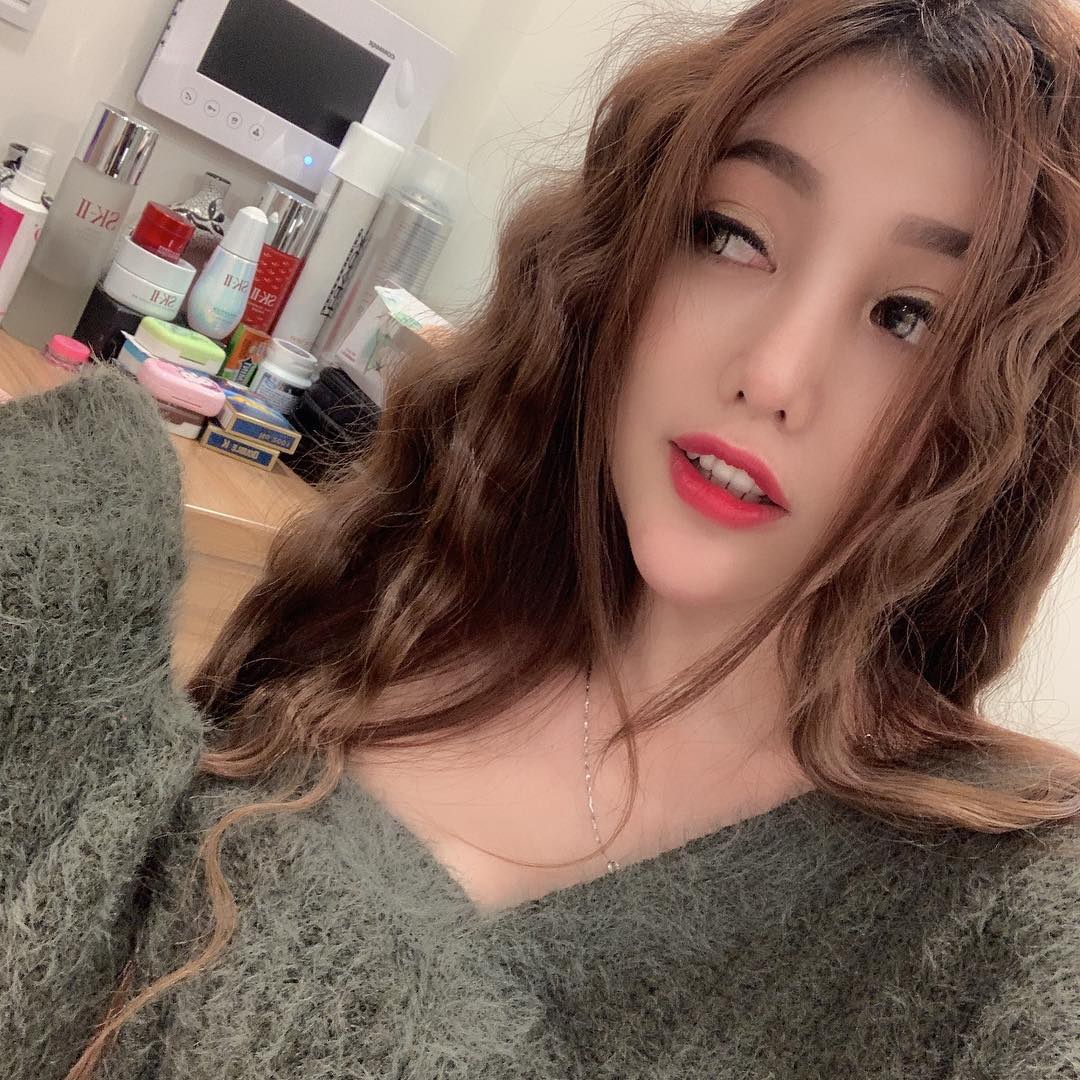 entire undershoot mephenesin consomme
Tôi là một người phụ nữ yêu thích thể thao và muốn tìm một người đàn ông đặc biệt để cùng thực hiện những mục tiêu tập luyện. Bạn có muốn cùng tôi thách thức sức mạnh của chúng ta không?