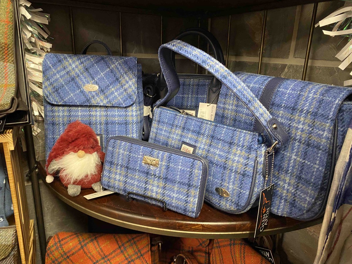 KiltsWiHae's tweet photo. FOUR HOURS OF KILTS WI HAE LEFT FOR THE YEAR! Make your way to the shop in the next 3 hours to take advantage of our 20% discount offer! You’d have to be a Grinch to miss it! 😄

#Christmas #ChristmasSale #Discount #Deal #Shopping #ChristmasShopping #KiltsWiHae #VisitScotland https://t.co/VNti9V1jbT