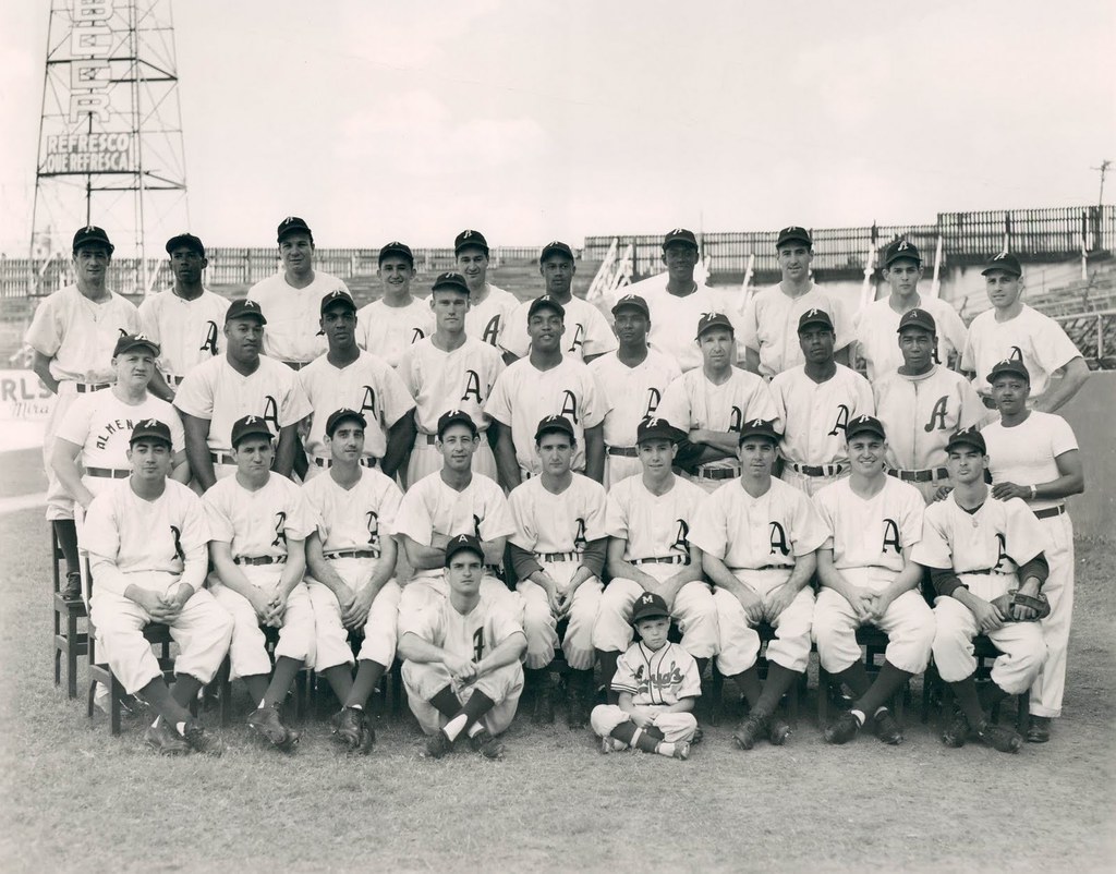 OF: Al Gionfrido, Samuel Jethroe, Monte Irvin y Santos Amaro
P: Agapito Mayor, Conrado, Eddie Wright, Morris Martin, René Solís, Jorge Comellas, Octavio Rubert y Vicente López
Manager: Fermín Guerra
#Cuba🇨🇺won undefeated with a 6-0 record
Venezuela 3-3
Panama 2-4
Puerto Rico 1-5