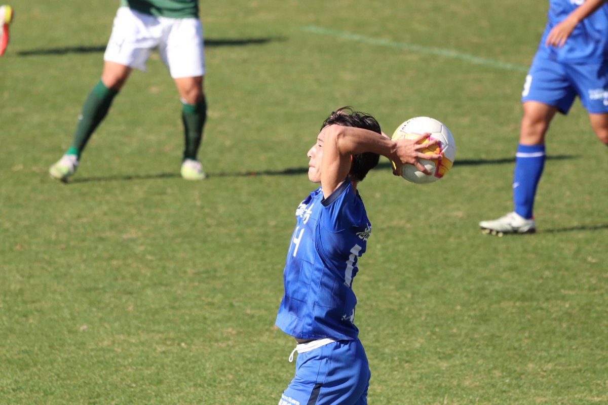 pr___f0011's tweet photo. 2023.12.07
MCCスポーツpresents 2023年度 第72回 全日本大学サッカー選手権大会 1回戦
常葉大学vs鹿屋体育大学
＠ AGFフィールド(0-1)

No.14 吉川敬進選手

#鹿屋体育大学サッカー部 https://t.co/XFhBoBAGW5