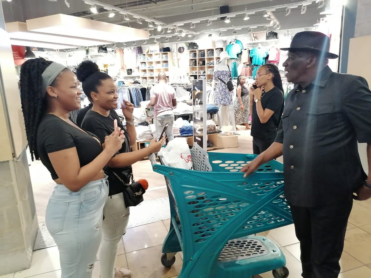 Police Minister Bheki Cele And Top Officials Assess Sapss Festive Season Safety Operations In 