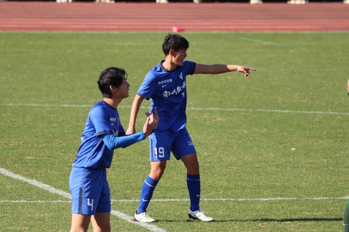 pr___f0011's tweet photo. 2023.12.07
MCCスポーツpresents 2023年度 第72回 全日本大���サッカー選手権大会 1回戦
常葉大学vs鹿屋体育大学
＠ AGFフィールド(0-1)

No.19 山下凜太郎選手選手

#鹿屋体育大学サッカー部 https://t.co/sqoCkfDQf7