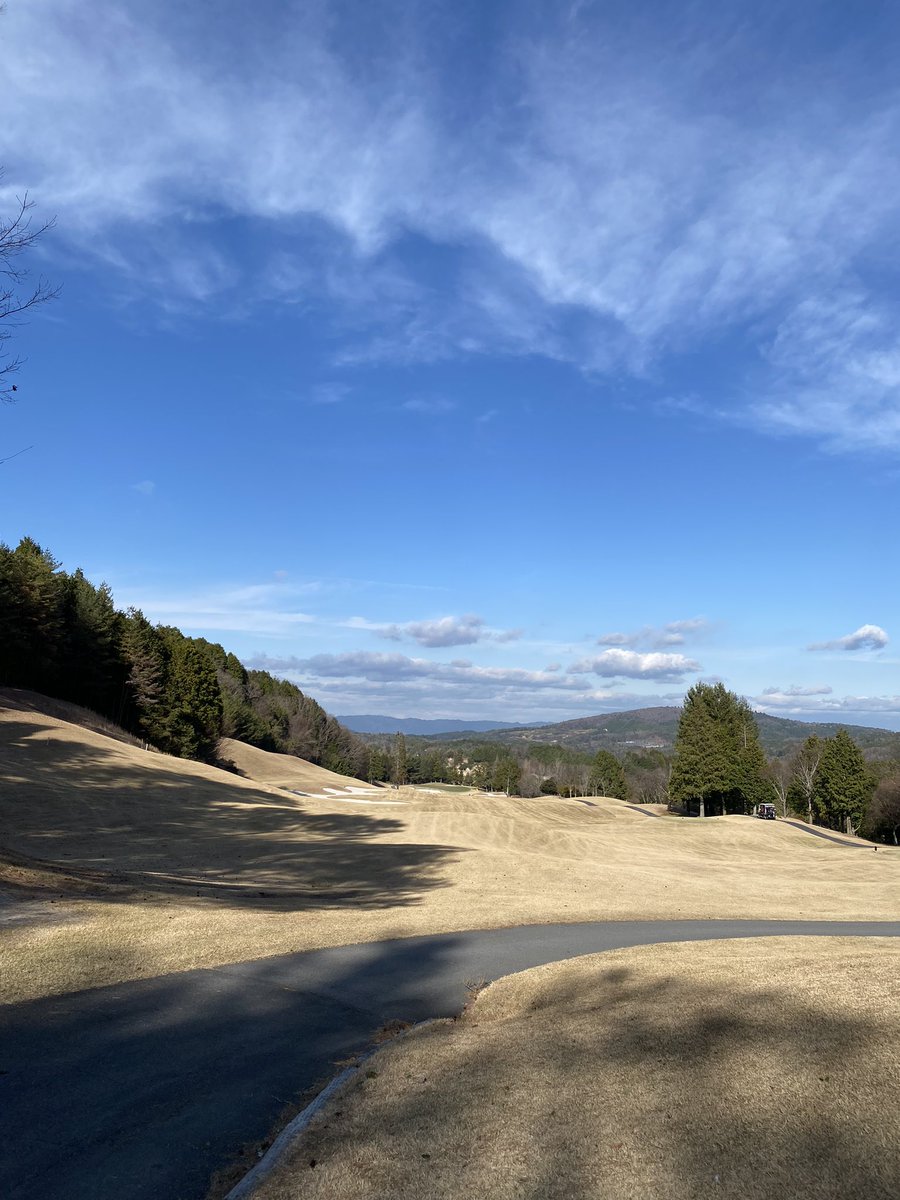 Wish669900's tweet photo. グリーン⛳️カチンコチンでした https://t.co/WUKohh21Tt