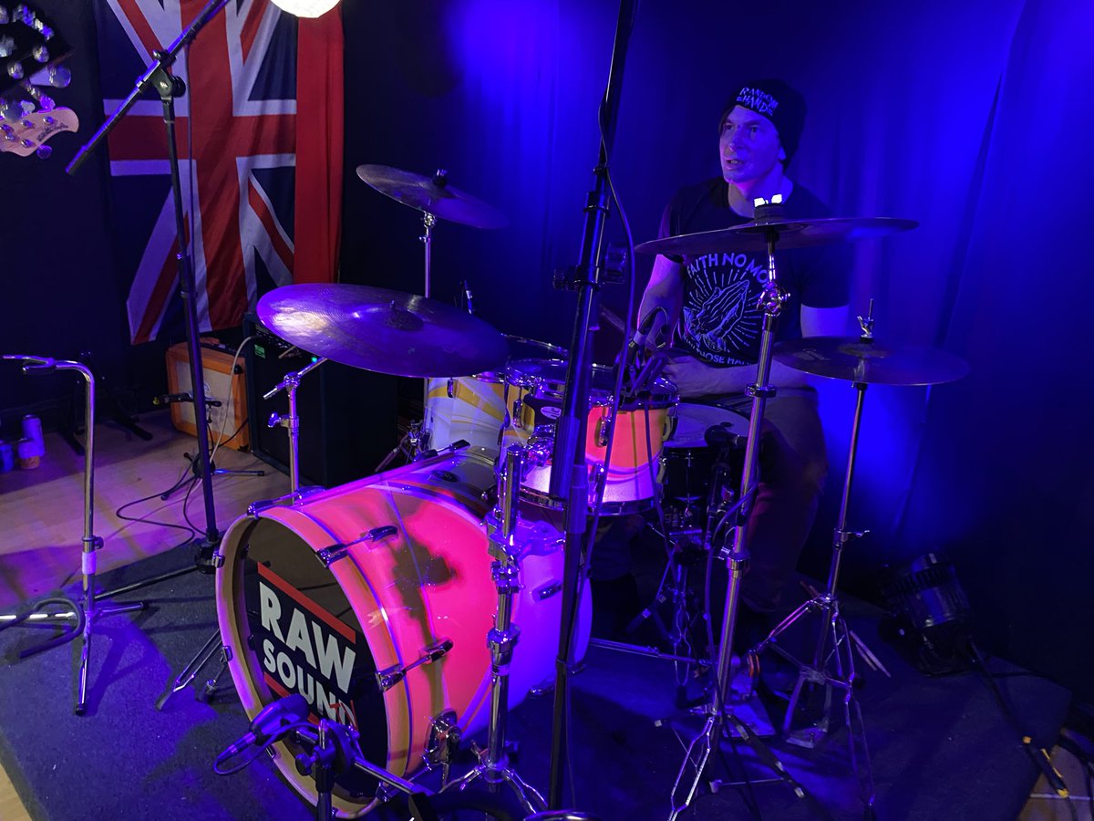 marthas_needle's tweet photo. Huge thanks to @RawSoundTV for having us last night! Such an incredible team 🤩
We’ll have something amazing to share next week 😎🎸 https://t.co/EW7H3X0MLd