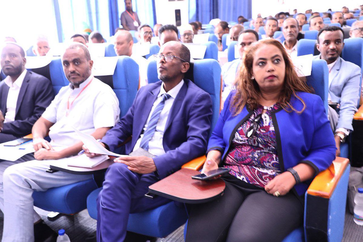 addisstandard's tweet photo. #Ethiopian academia sails toward diplomatic horizons for Red Sea access

A few months after Prime Minister Abiy Ahmed's administration emphasized its stance on Red Sea access, academics from across Ethiopia convened at #Semera University to deliberate on the country's urgent need for fair access to seaports in the East African region.

The forum, a collaborative effort by Semera University and its counterparts in #Addis_Ababa, #Mekelle, #Dire_Dawa, and #Jigjiga, highlighted the crucial role of higher education institutions in leveraging diplomacy to secure Ethiopia's access to the #Red_Sea.

Samuel Kfele (PhD), acting president of Addis Ababa University, underscored the imperative for universities to engage diplomatically in resolving Ethiopia's quest for a seaport. He stressed that “Ethiopians deserve equitable utilization of the maritime gateway that lies within their visible horizon.”