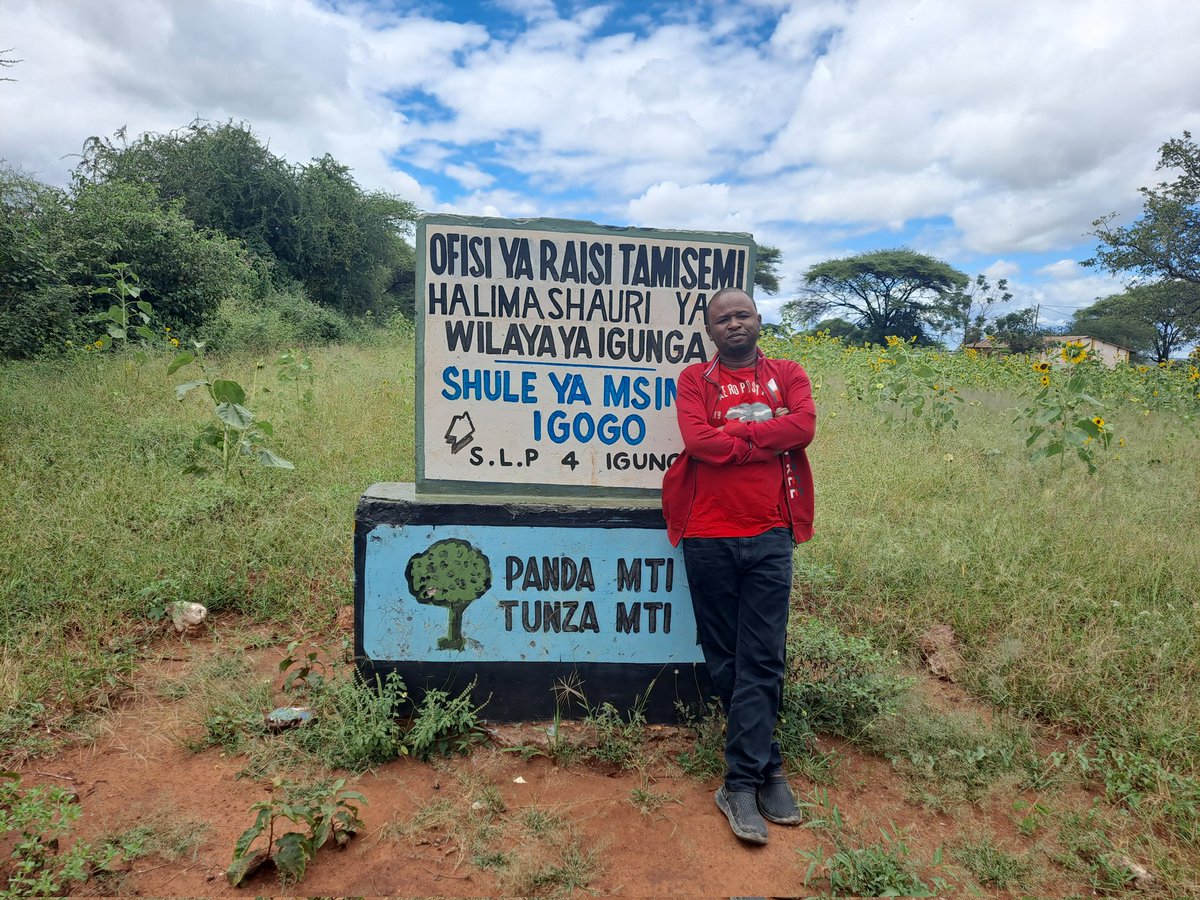 bajabiri's tweet photo. 2023 nikapita #IgogoPrimary

#Igunga kwa Rostam Aziz....

#Halimashauri https://t.co/Y4iiaelWHY