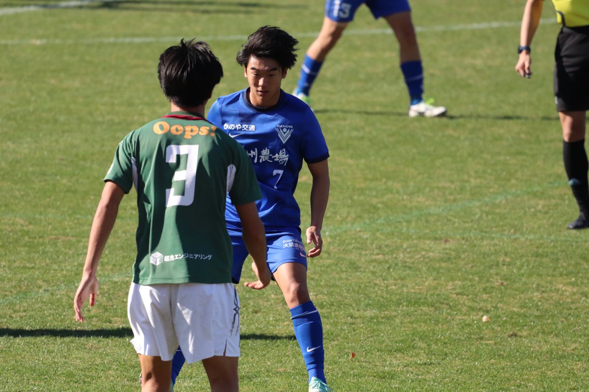 pr___f0011's tweet photo. 2023.12.07
MCCスポーツpresents 2023年度 第72回 全日本大学サッカー選手権大会 1回戦
常葉大学vs鹿屋体育大学
＠ AGFフィールド(0-1)

No.7 片山颯人選手

#鹿屋体育大学サッカー部 https://t.co/k20hzceYJp