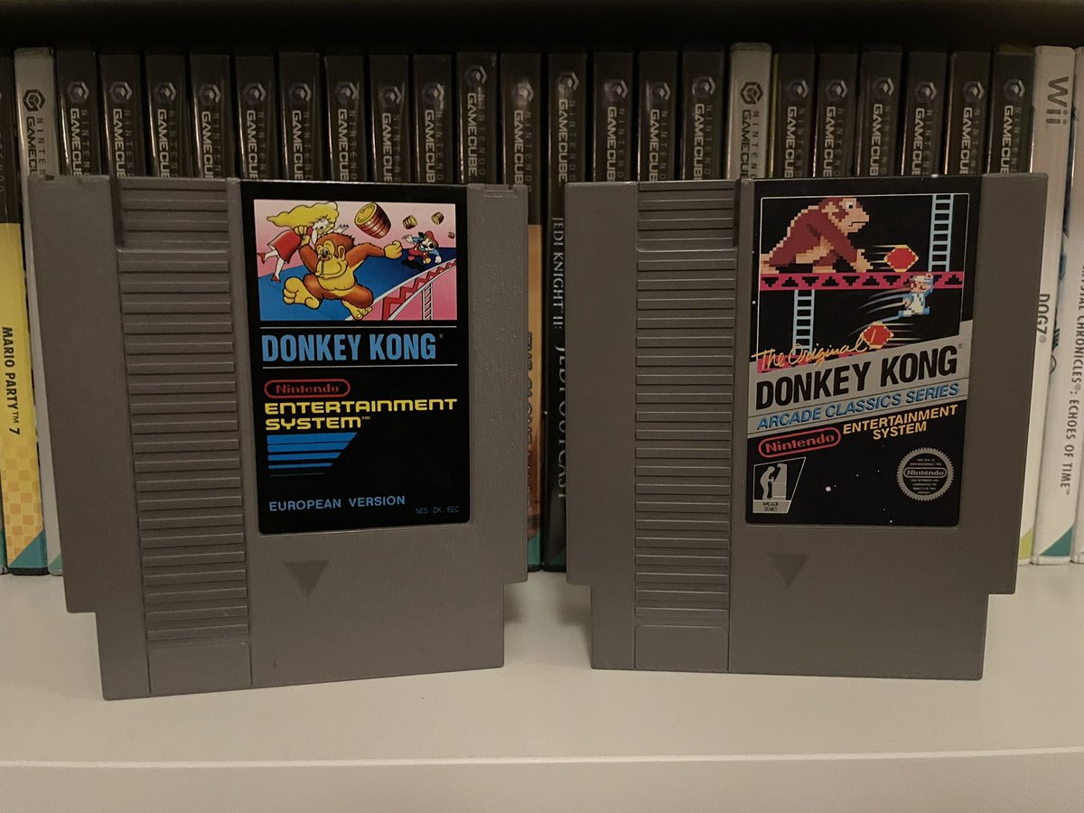 Retro_sheriffen's tweet photo. Hi everyone. I collect video games.
Here we have #donkeykong
It is an arcade game released by Nintendo in 1981. It is a platform game, as the gameplay focuses on maneuvering the main character across a series of platforms while dodging and jumping over obstacles. 
#nes #nintendo https://t.co/eCqTUXmwem