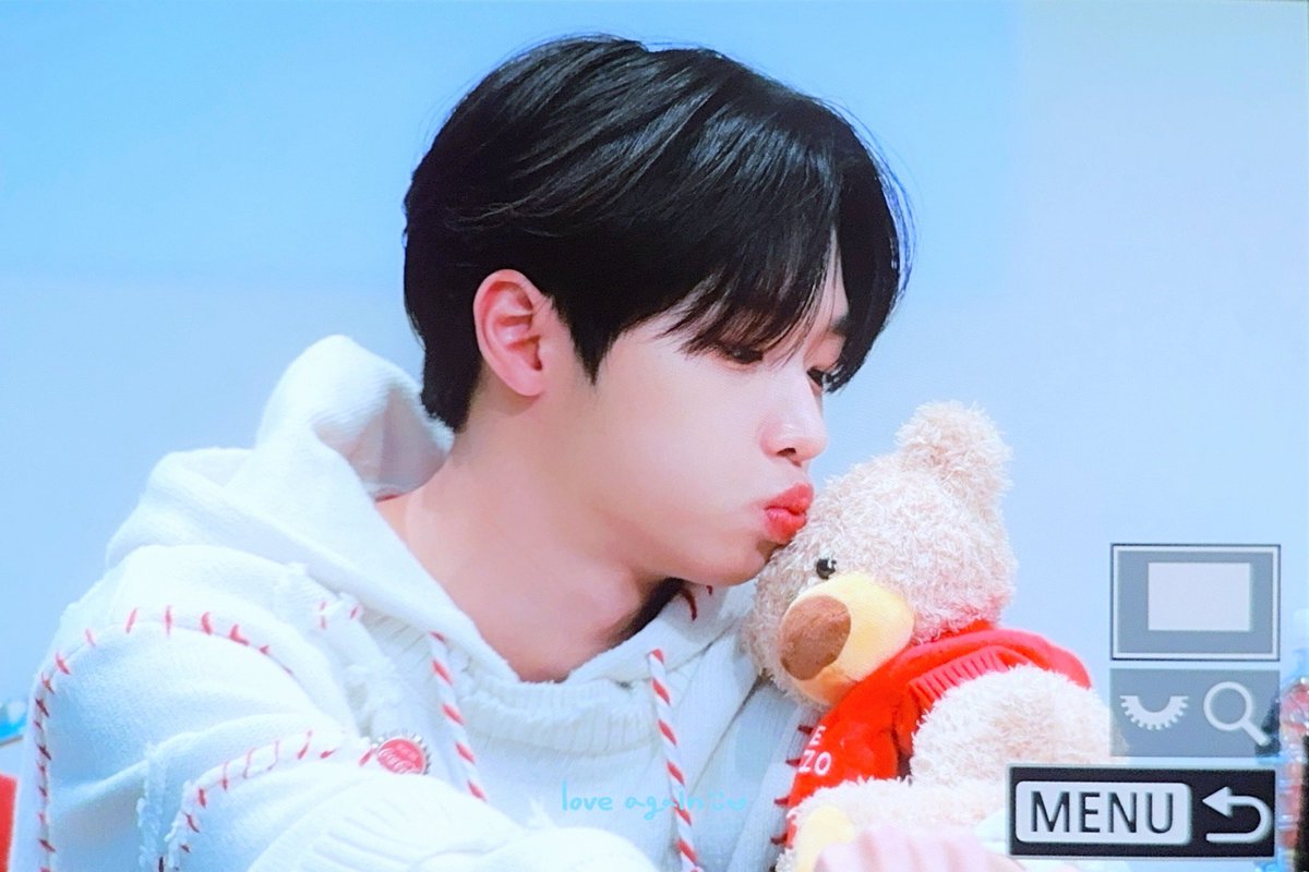 ๐๐๐ฃ๐ ๐๐๐๐๐ โกฬ เท tweet media