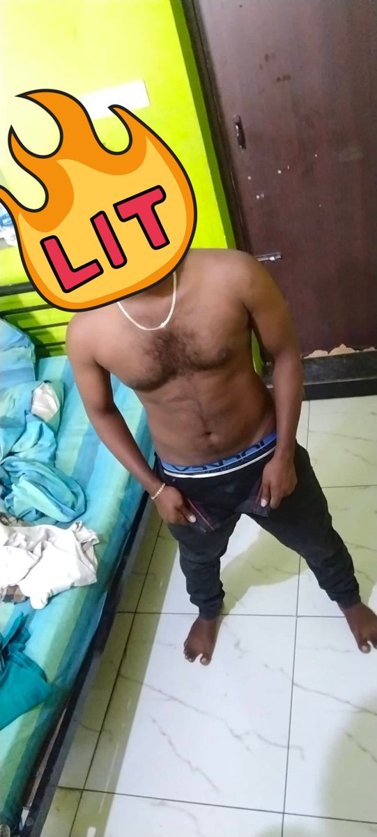 மதுரை ல room பொட்டச்சி... Night fulla வேல செஞ்சி செம்ம tired 🫗🍾🧻..appavum என் தம்பி அடங்கல 🍌🖕என் தம்பிய shck பண்ணிகிட்டே தூங்க வைக்க யாரு வரீங்க 🖕