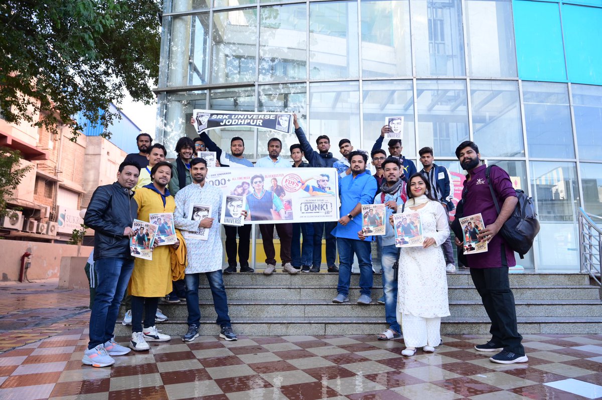 Shah Rukh Khan Universe Fan Club tweet media
