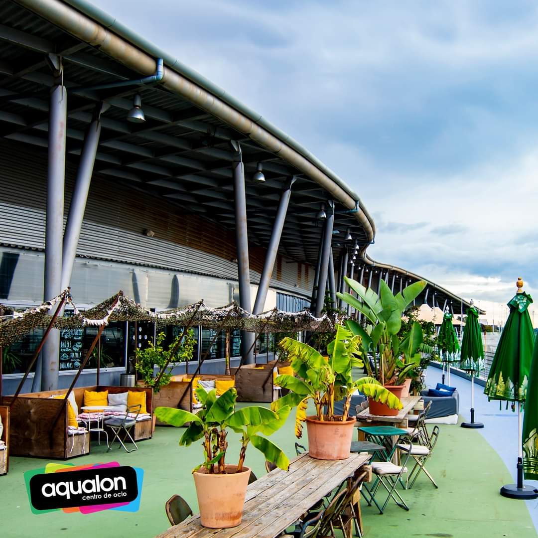 ‼️Buenos días de sábado‼️

🥳Disfruta del finde con el mejor ocio de la capital.

🙌En Aqualon te esperan miles de planes para hacer con toda la familia.

#conmasganasquenunca
#ilovehuelva