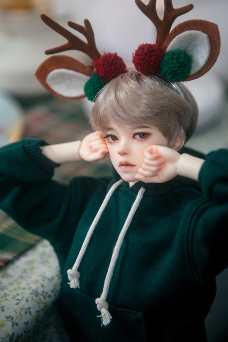 kisselly_bjd's tweet photo. "키셀리"에서 첫 msd "하람"출시기념 RT 이벤트를 진행합니다🥳
해당 글을 RT해주시면 한 분을 뽑아 원하시는 상품 한 가지를 드려요🎁
✔️하람 헤드 1개
✔️메컵 반프리오더 1체
✔️메컵 원데이클래스 1회
✔️스타벅스 10만원권 중 택1
메이크업 오더와 클래스는 아래 계정참조💕
@Ellyllelly
#트인덕장터 https://t.co/Bm1Q8dmoWR