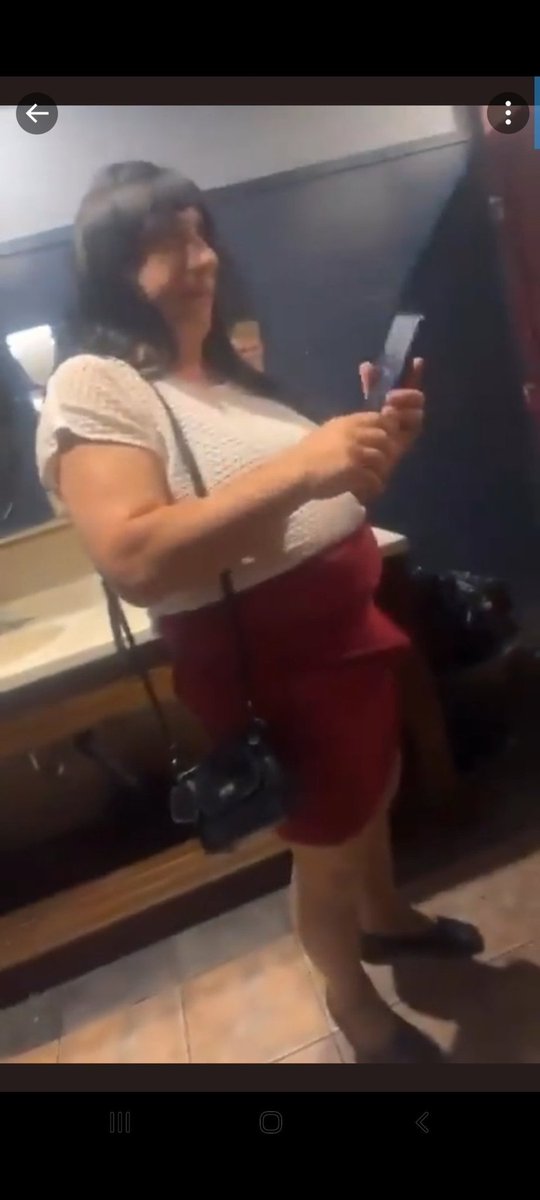 AbsoluteBiiitch's tweet photo. "you're transphobic because you don't want men in your bathrooms". Here is a trans woman in the lady's toilet, phone out, with an erection. Remind me why I should feel safe
#WomensRights #LGBWithoutTheT https://t.co/Pz7ycDzMEU