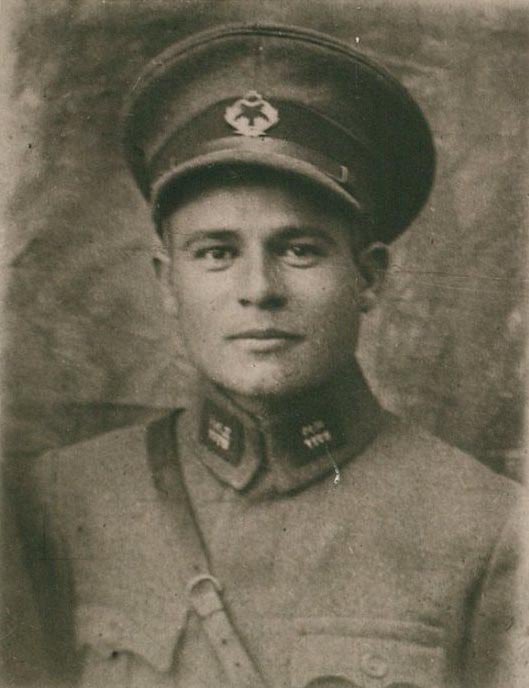 Şehit Asteğmen Kubilay ile bekçiler Hasan ve Şevki'yi minnetle, saygıyla anıyorum.
Ülkeyi, hayatımızı esir almak isteyen bütün yobazlar şunu iyi bilsin ki:
"Sayılmayız parmak ile,
tükenmeyiz kırmak ile."